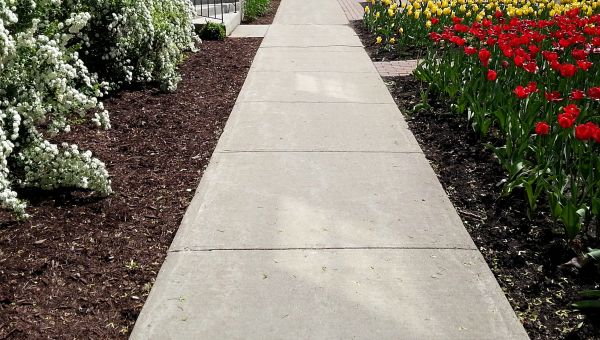 Sidewalk Slab Replacement in Fort Pierce